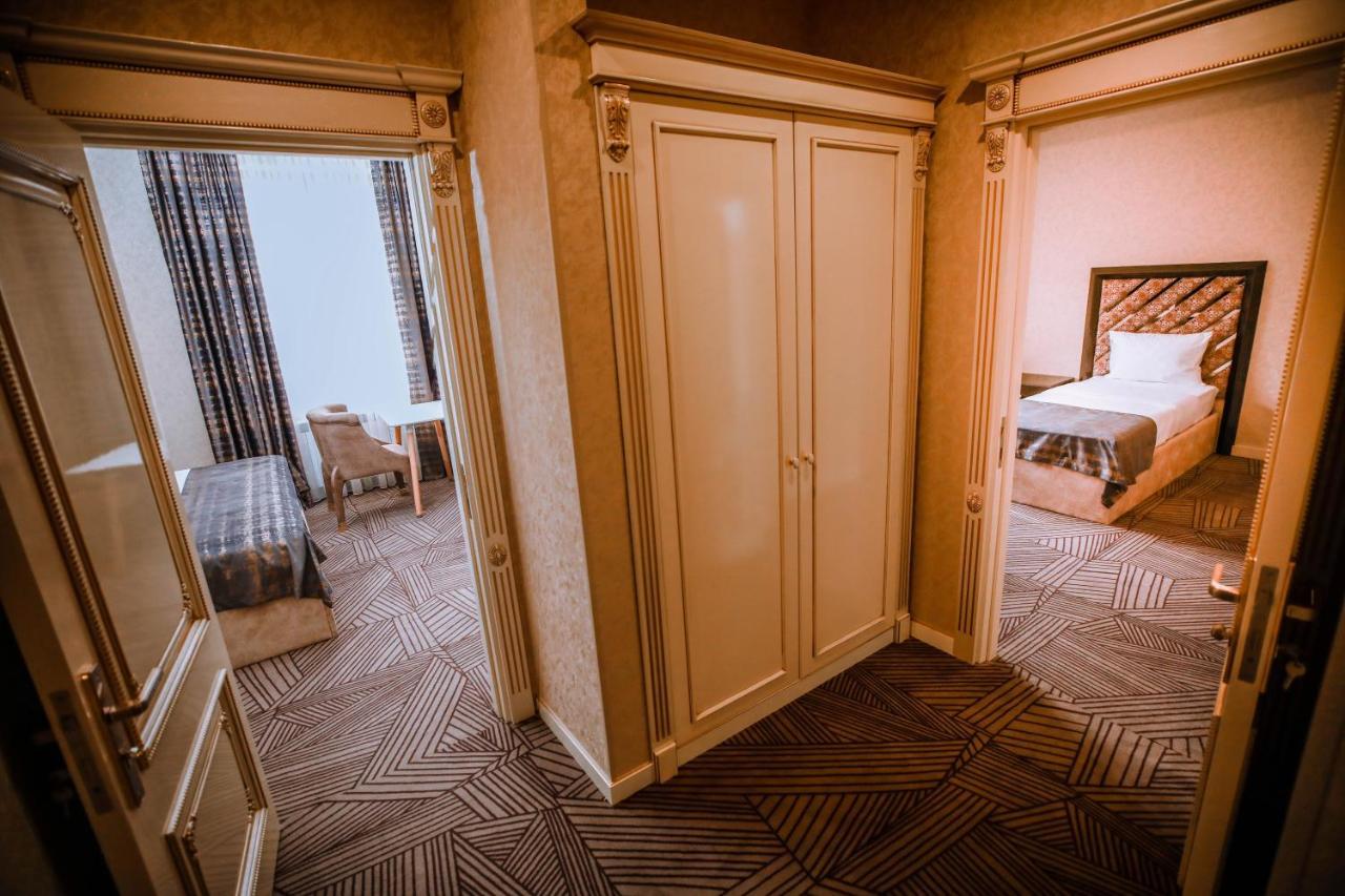 Krone Hotel Baku Extérieur photo